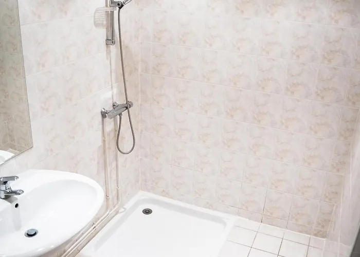 Manoir Du Chateau Gaillard 20 Personnes 10 Chambres, Jardin Prive & Vue Seine Les Andelys