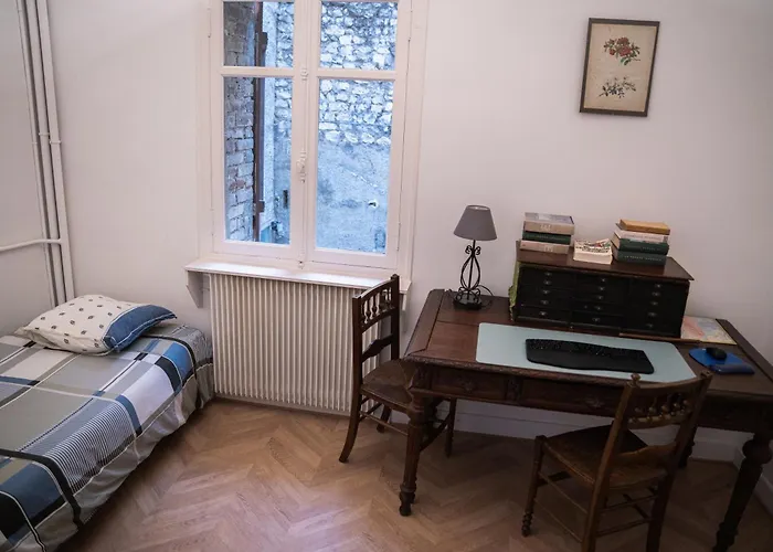 Manoir Du Chateau Gaillard 20 Personnes 10 Chambres, Jardin Prive & Vue Seine Dom wakacyjny *