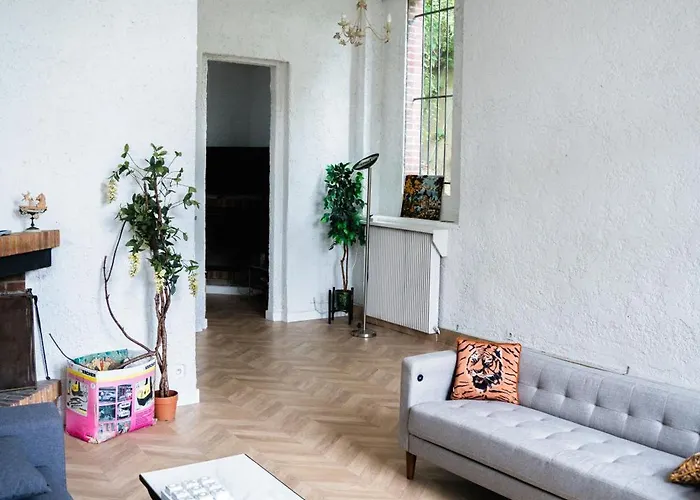 Manoir Du Chateau Gaillard 20 Personnes 10 Chambres, Jardin Prive & Vue Seine Dom wakacyjny Les Andelys