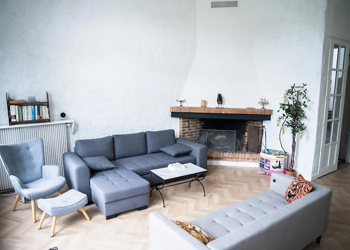 Manoir Du Chateau Gaillard 20 Personnes 10 Chambres, Jardin Prive & Vue Seine Dom wakacyjny Les Andelys