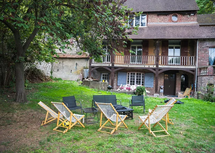 Manoir Du Chateau Gaillard 20 Personnes 10 Chambres, Jardin Prive & Vue Seine Dom wakacyjny Les Andelys